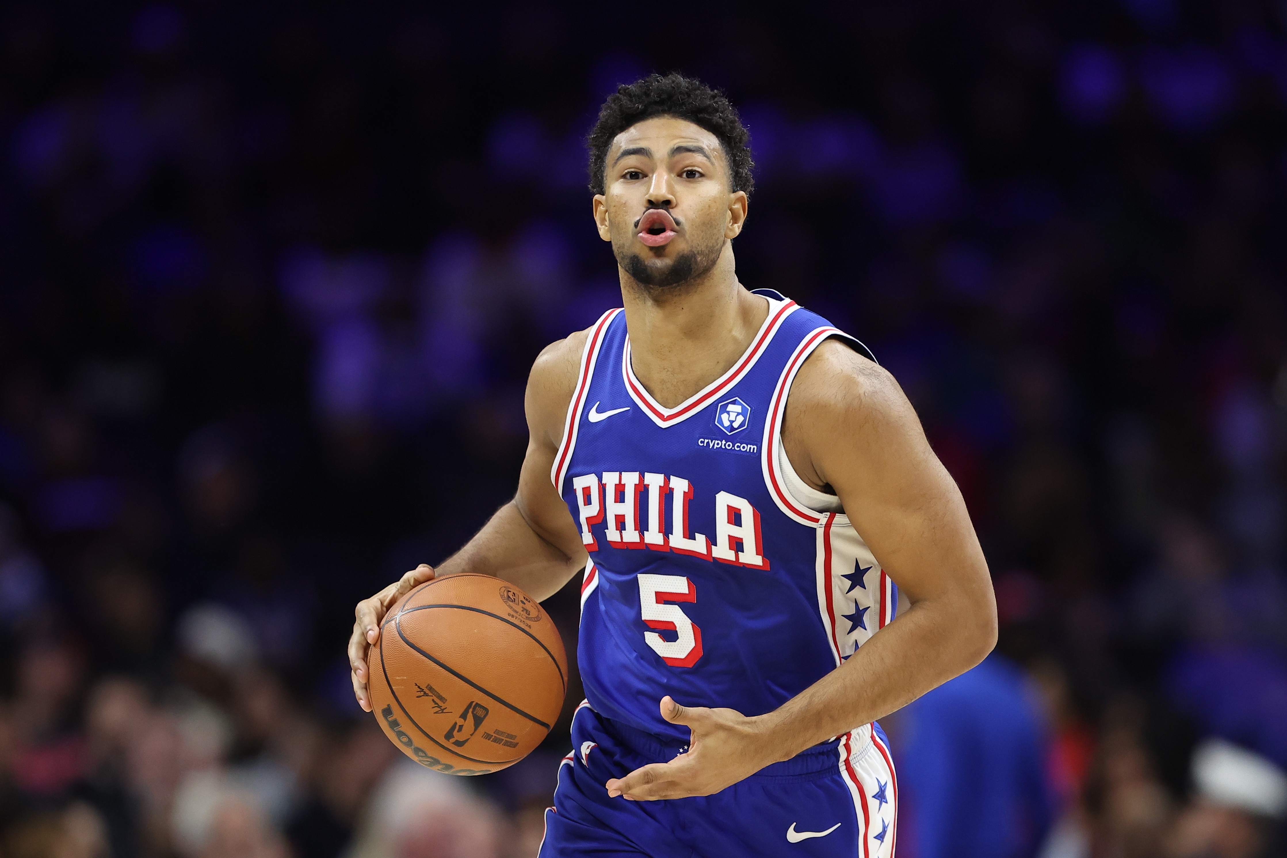 世界杯高清赛事入口-末节14分收比赛！格莱姆斯22中11&amp;8罚全中砍下31分3抢断！