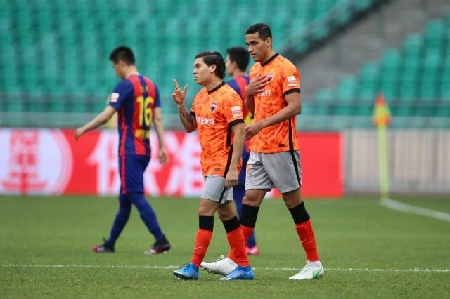 世界杯直播客户端下载-【中超】金特罗任意球中柱AK连失良机 深足0比0青岛